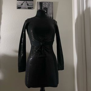 New Women’s Black Mid Cut Out
